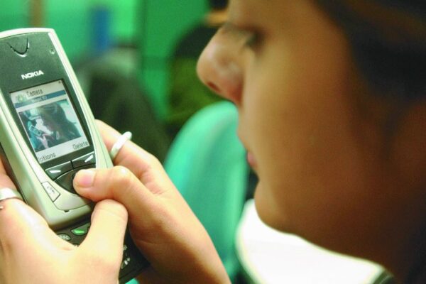 India's 30 years of mobile phone journey